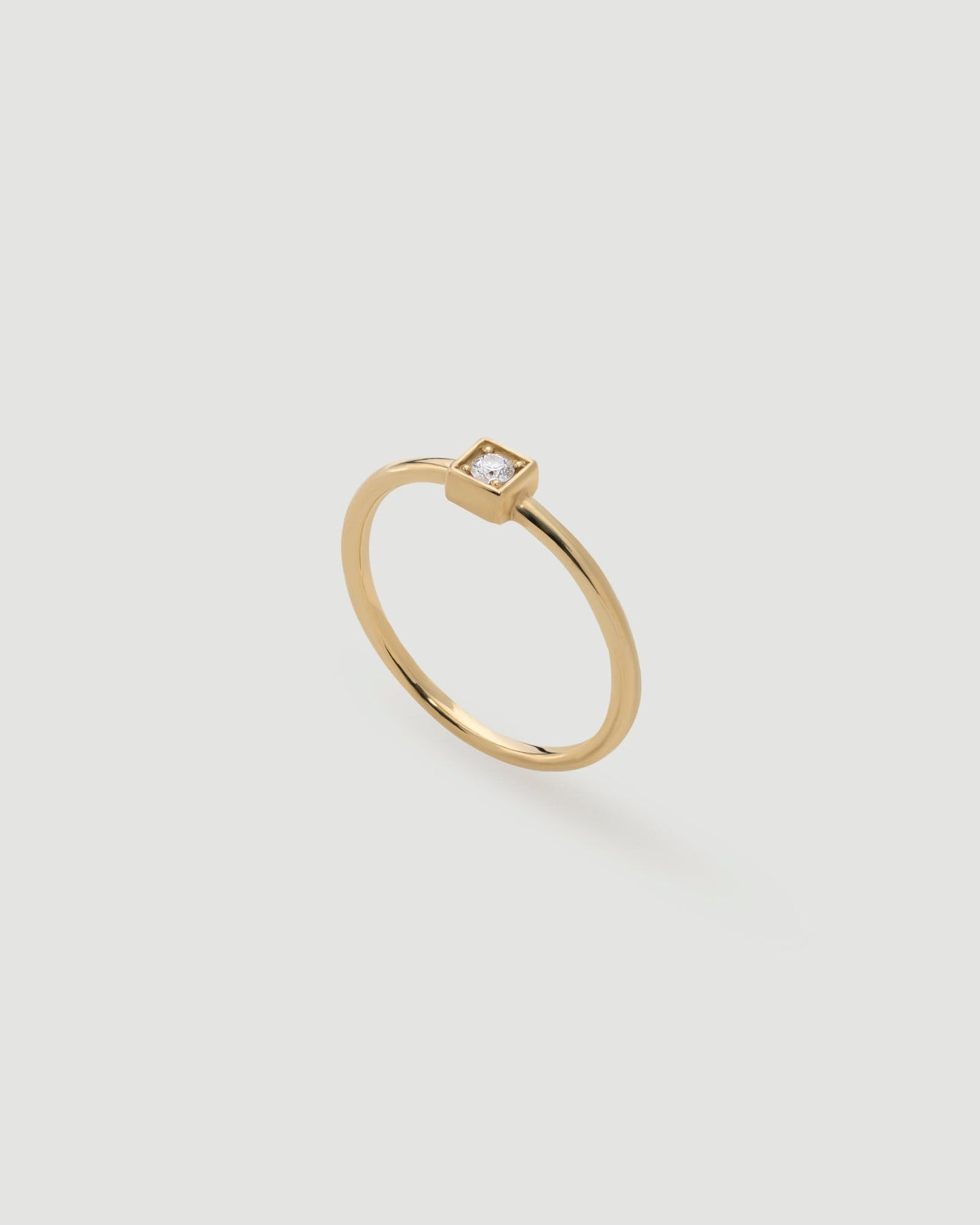 square ring 01 K18