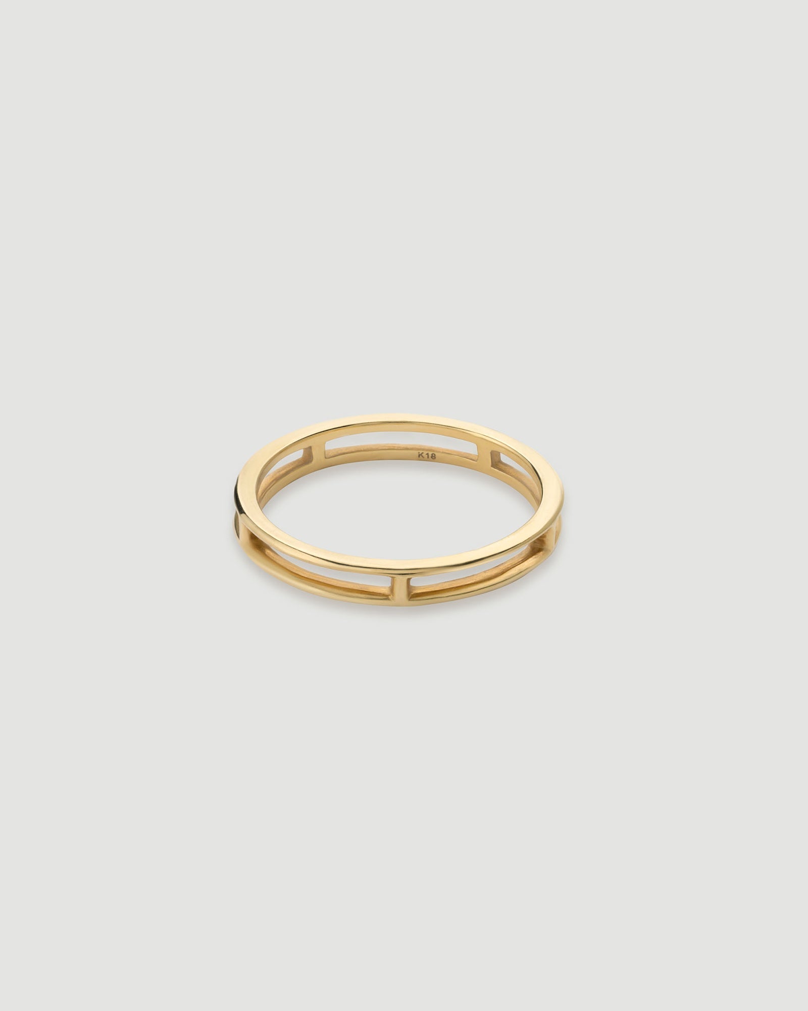 b ring K18